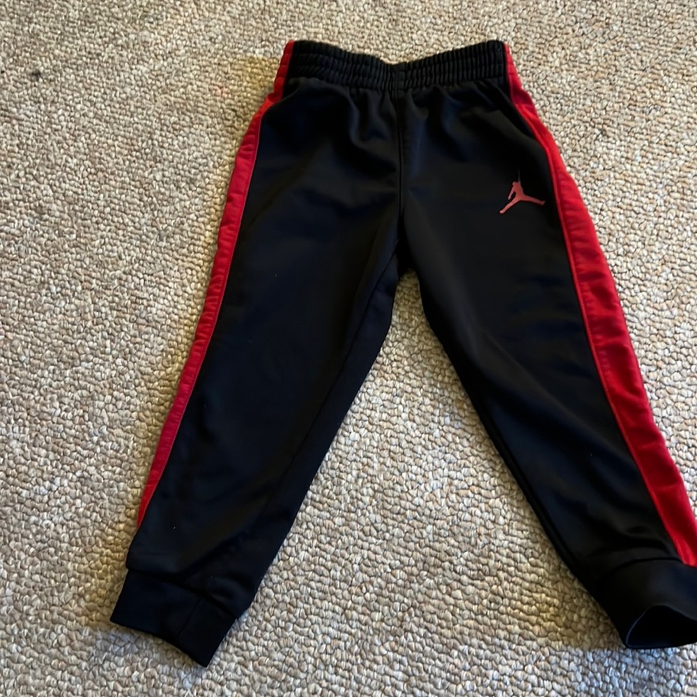 2T jordan sweatpants